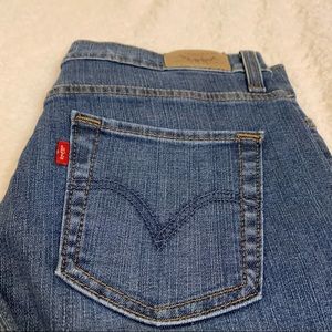 Women’s Levi’s Bootcut Jeans.